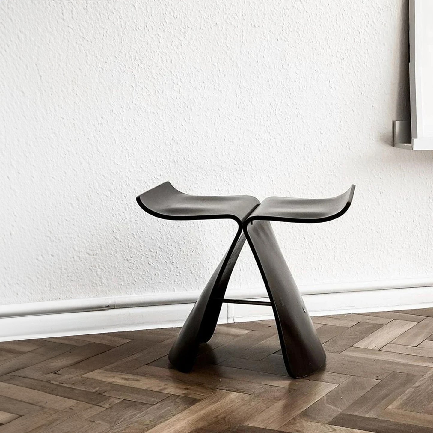 Sori Yanagi Butterfly Side Table / Stool
