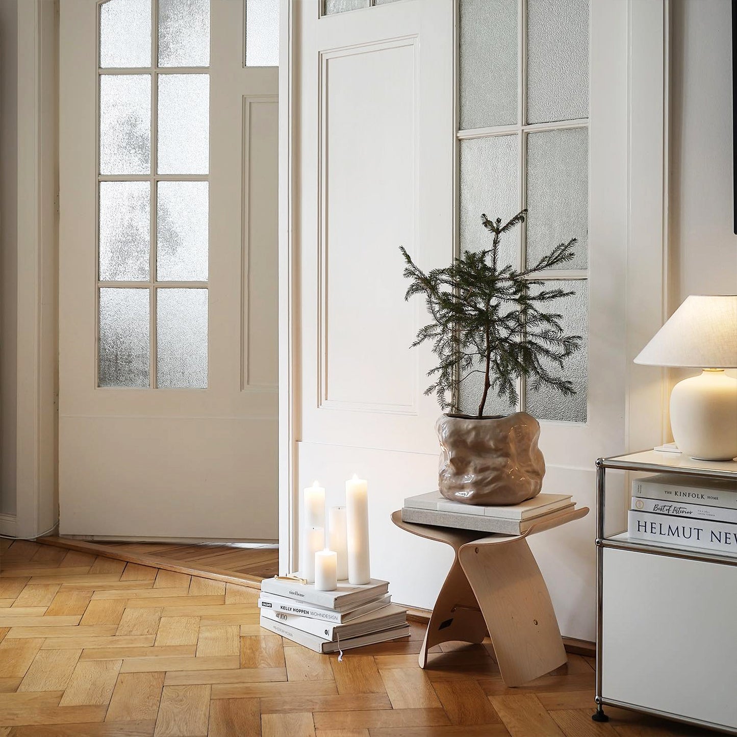 Sori Yanagi Butterfly Side Table / Stool