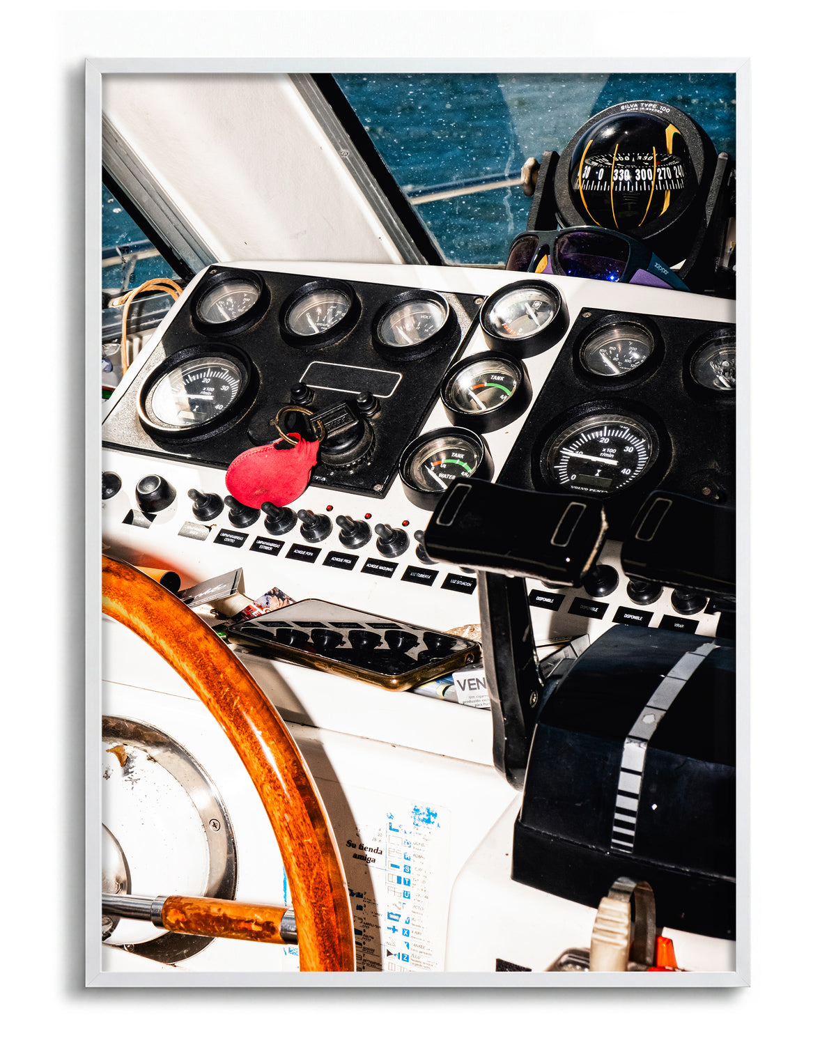 Captain - no background framed - white