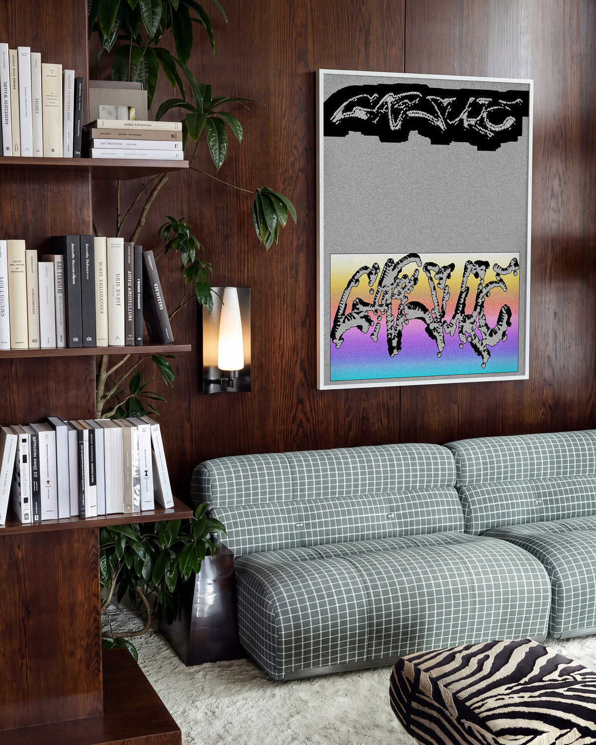 Capsule - room context white