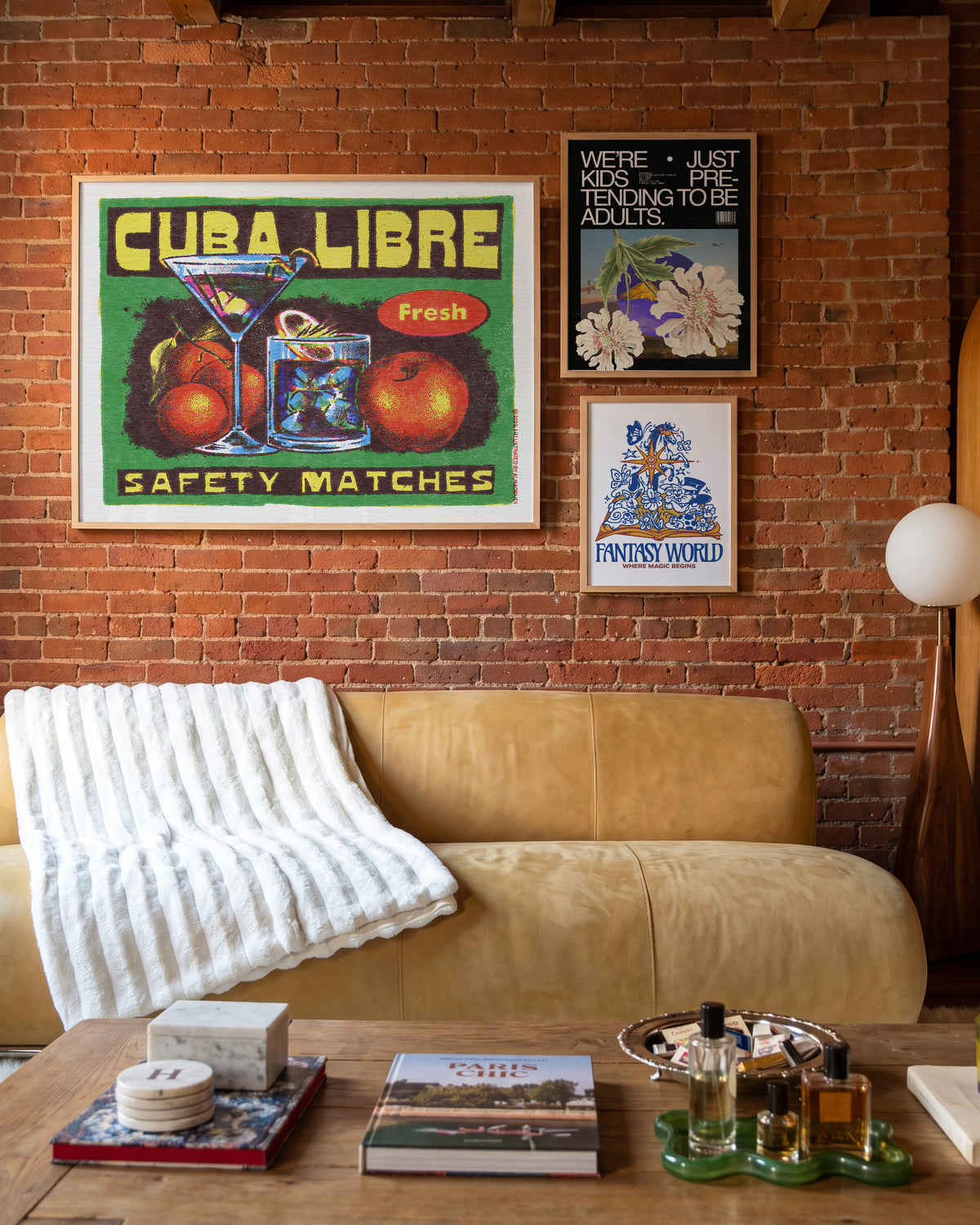 Cuba Libre - room context oak