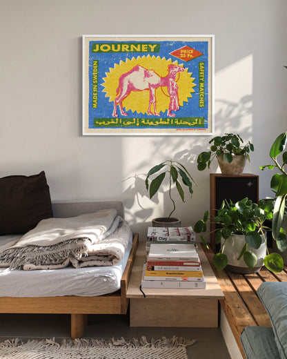Camel matches - room context white