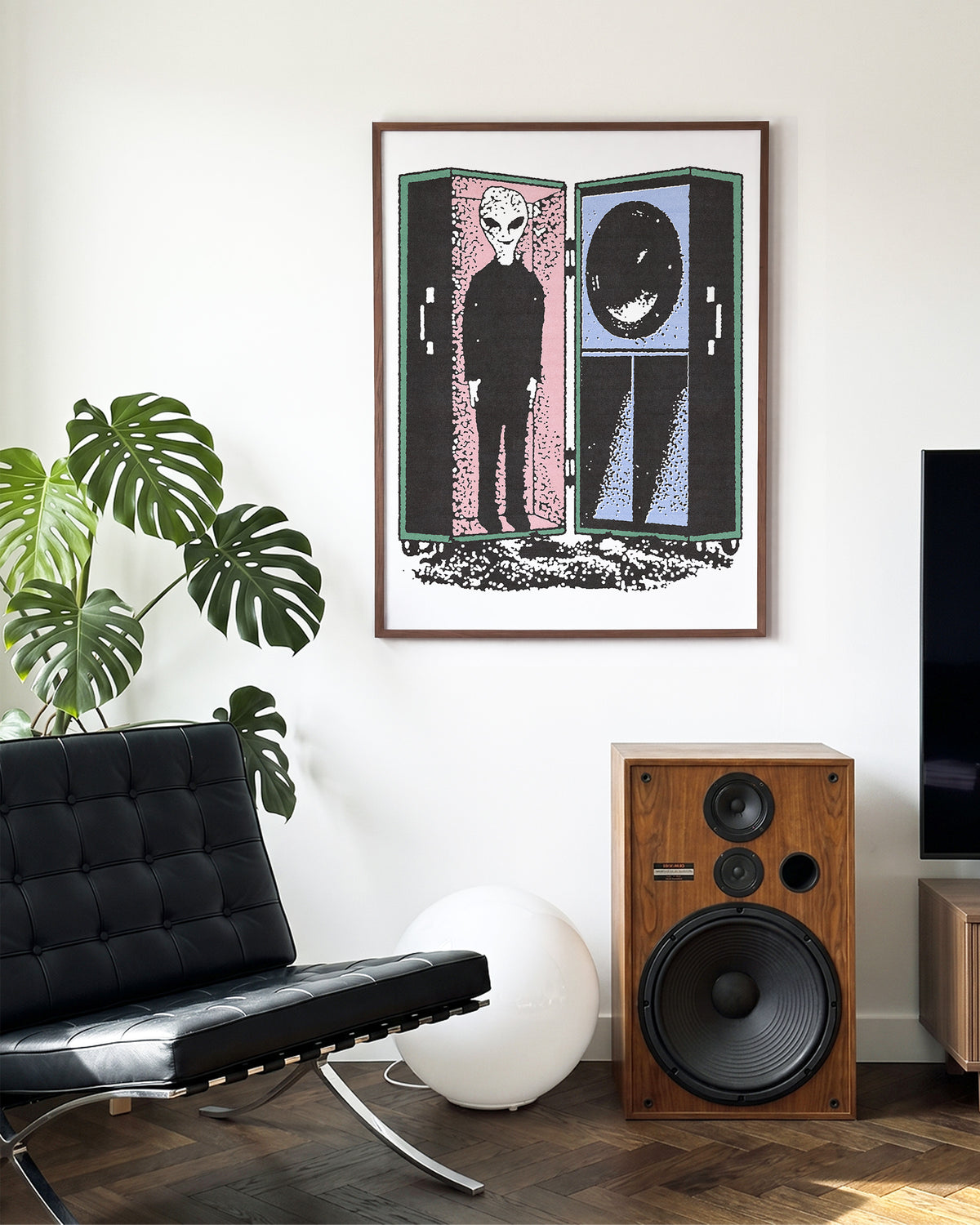 Aliendeid - room context walnut
