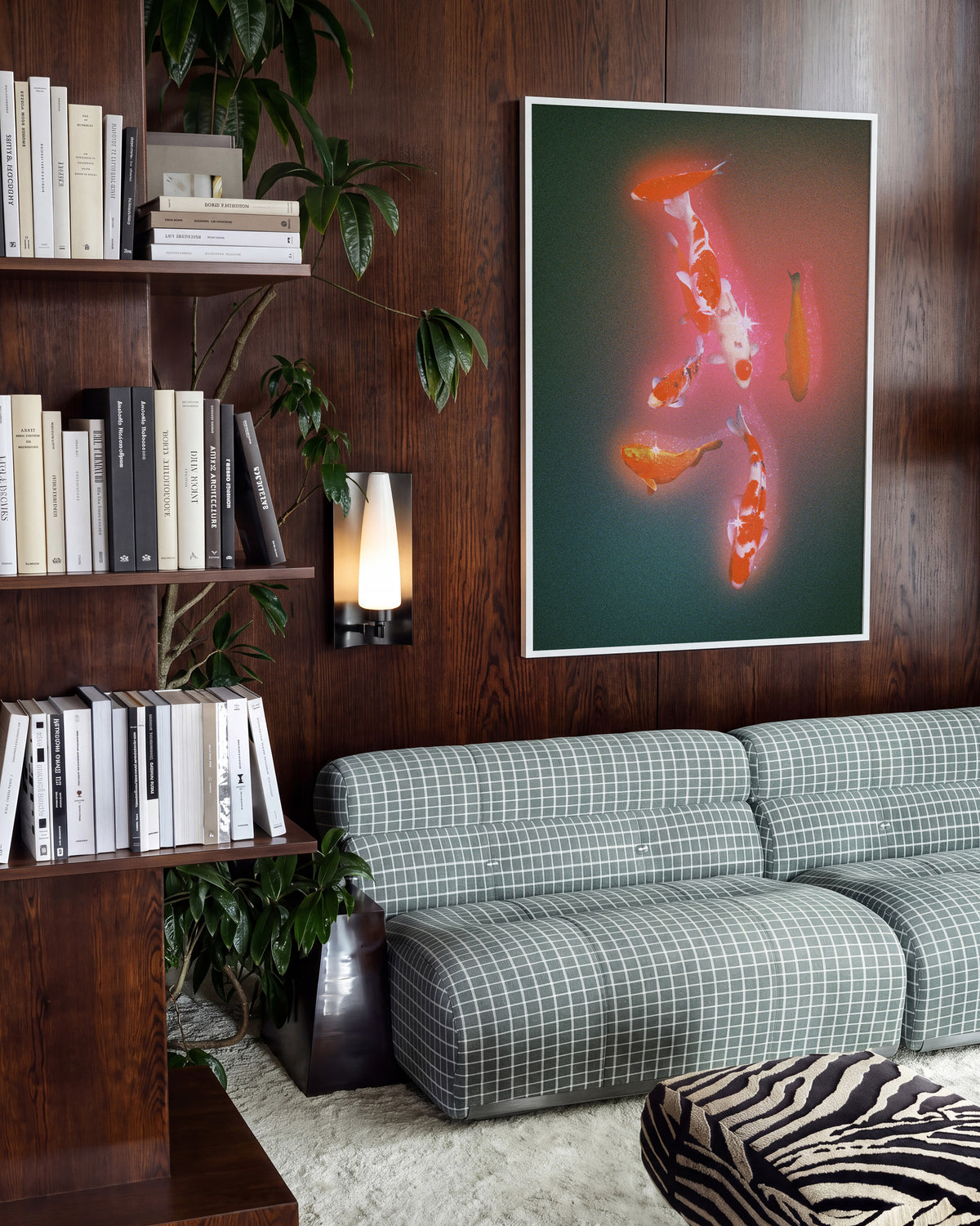 Koi 2 - room context white