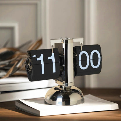 Vintage Auto Flip Clock