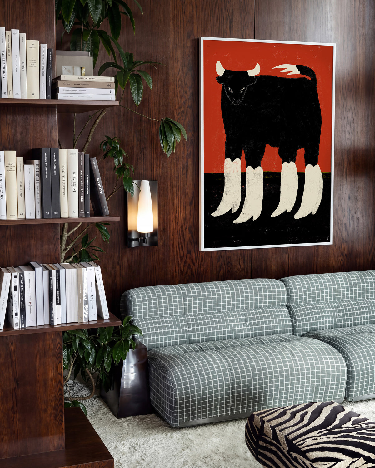Boots n Bull - room context white