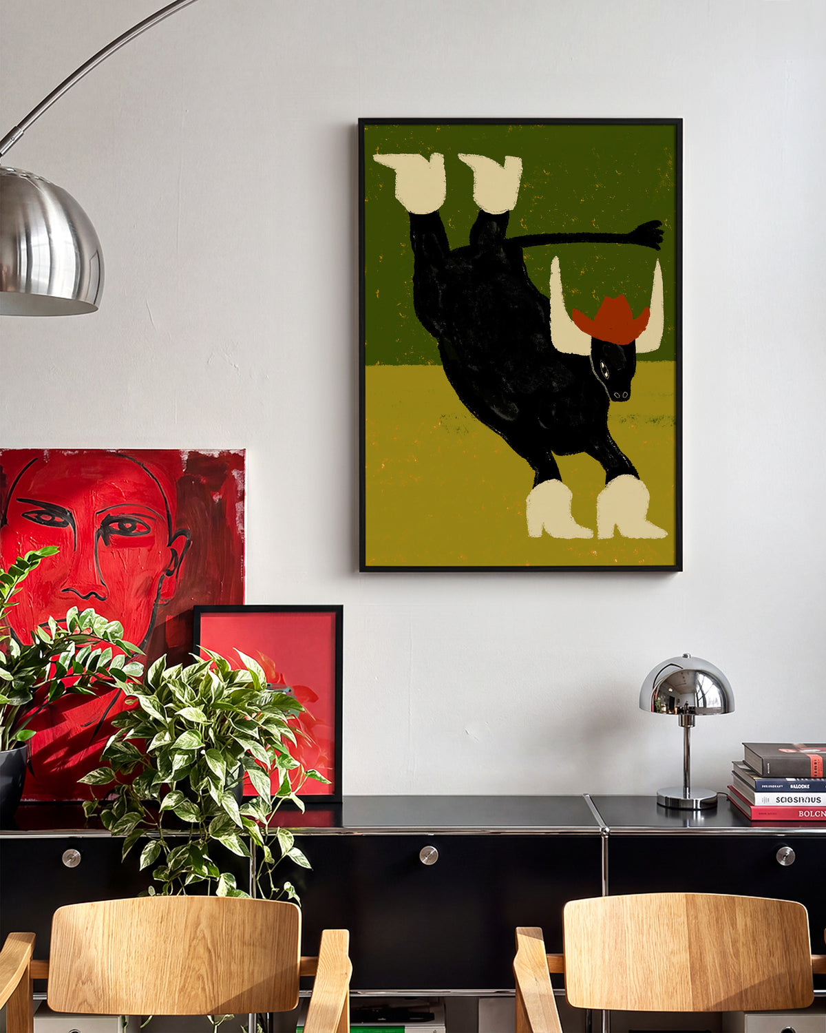 Cowboy Bull - room context black