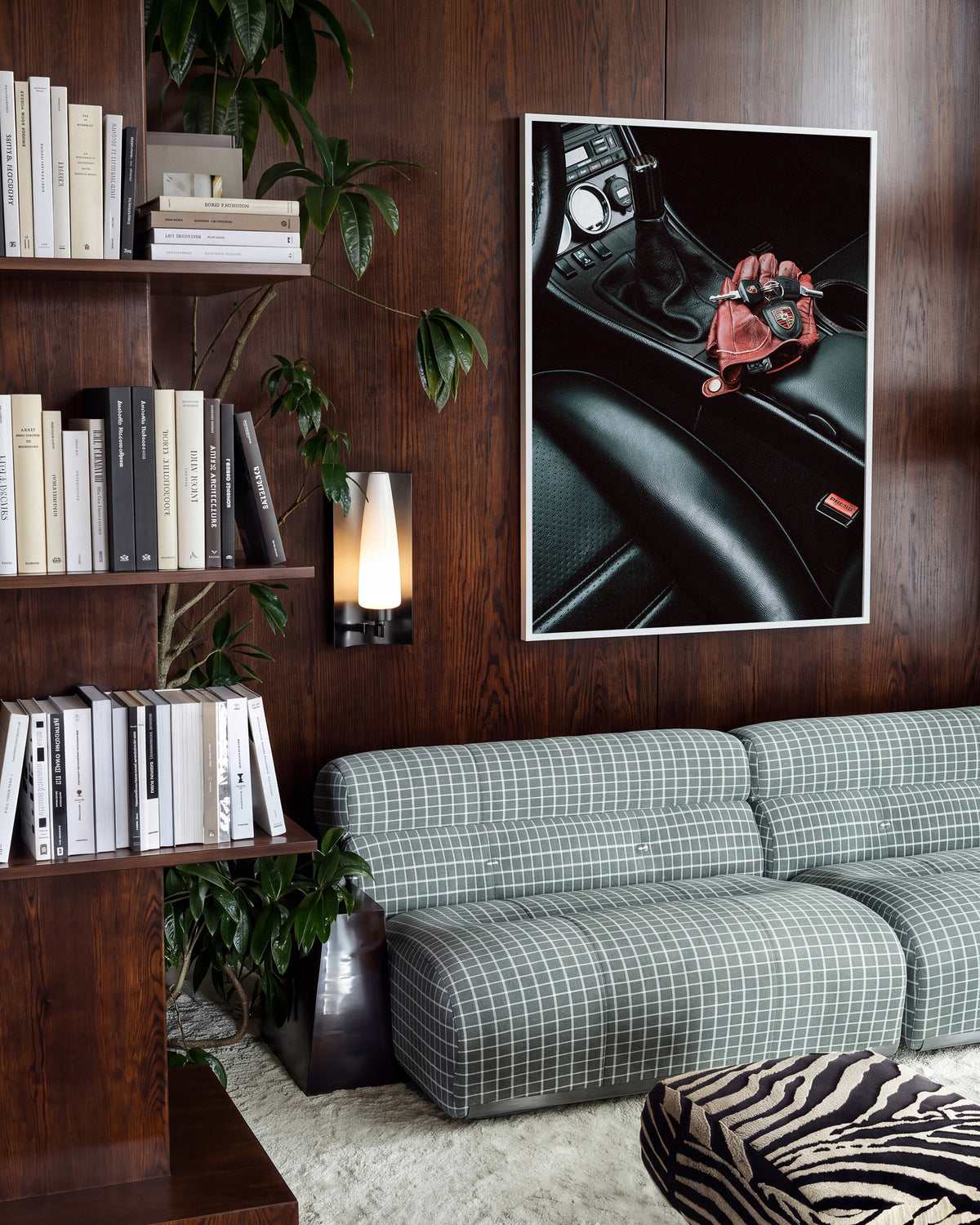 Scent of Leather - room context white