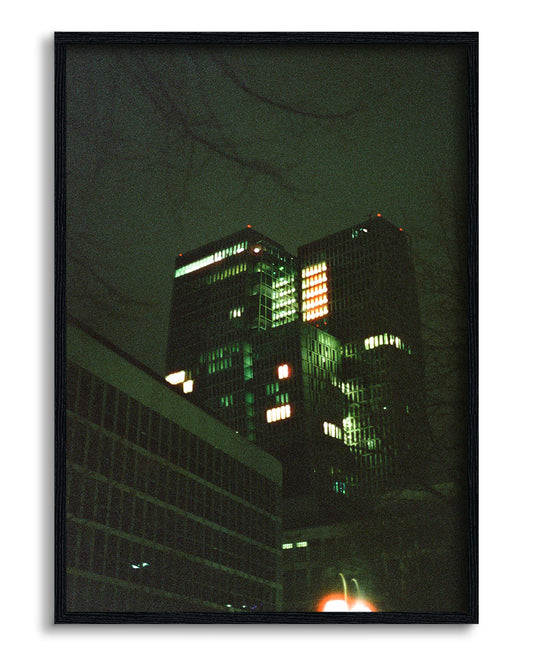 Sky scraper
