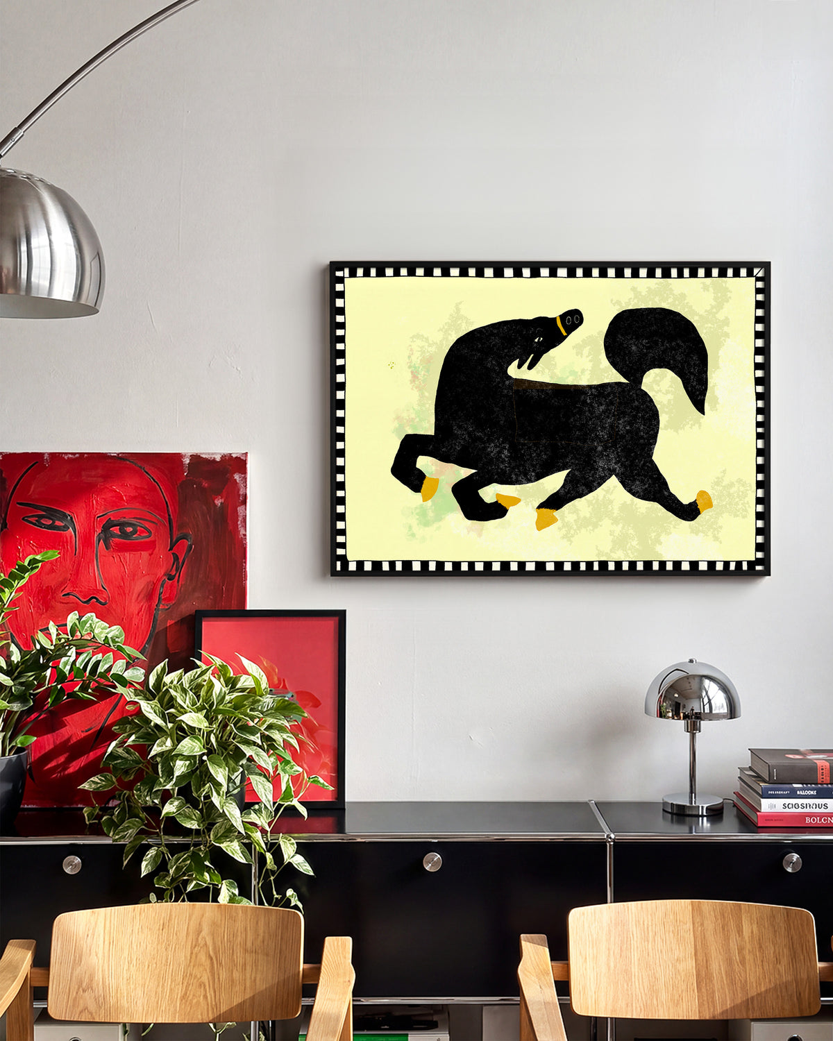 Wild Horse - room context black