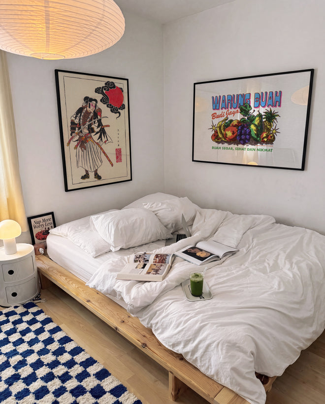 Poster Kings at home